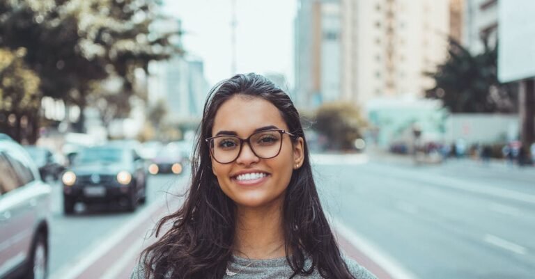 No-Nonsense Tips That Will Give You A Whiter Smile
